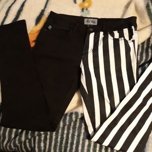 Beetlegeuse/black Royal Bones Jeans